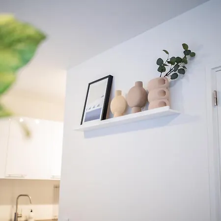 Delightful 2 Bedroom - Sd23l Eindhoven