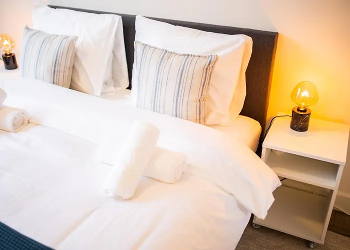 Delightful 2 Bedroom - Sd23l